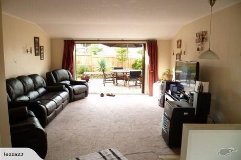 Photo of property in 25a Howe Street, Howick, Auckland, 2014