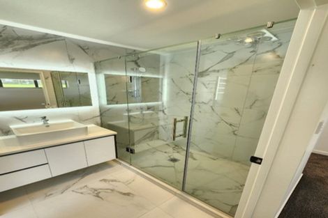 Photo of property in 32 Jabal Crescent, Totara Park, Auckland, 2105