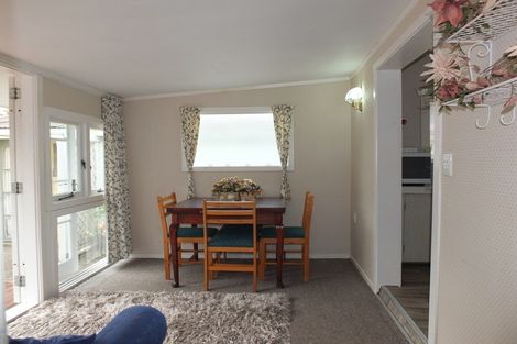 Photo of property in 45 Nash Parade, Foxton Beach, Foxton, 4815