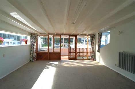 Photo of property in 6 Durham Street, Picton, 7220