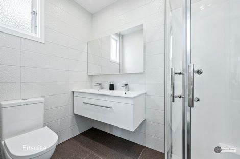 Photo of property in 4 Hautana Square, Woburn, Lower Hutt, 5010