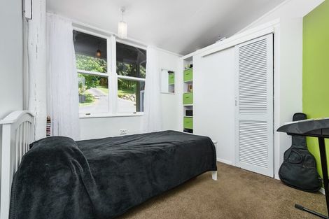 Photo of property in 18a Wade Place, Welcome Bay, Tauranga, 3175