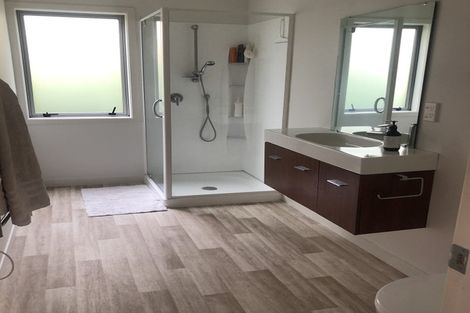 Photo of property in 67 Sheridan Terrace, Johnsonville, Wellington, 6037