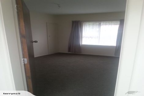 Photo of property in 71 Yaldhurst Road, Sockburn, Christchurch, 8042