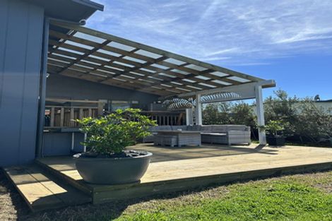 Photo of property in 126 The Fairway, Matarangi, Whitianga, 3592