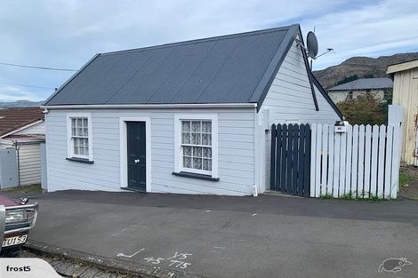 Photo of property in 45 Oxford Street, Lyttelton, 8082