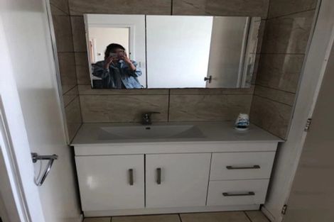 Photo of property in 1/45 The Avenue, Lynfield, Auckland, 1042