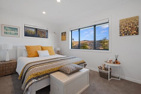 Photo of property in 16 Tokerau Crescent, Pukekohe, 2120