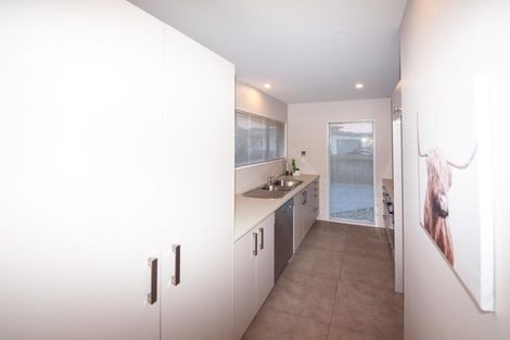 Photo of property in 36f Erlestoke Crescent, Churton Park, Wellington, 6037
