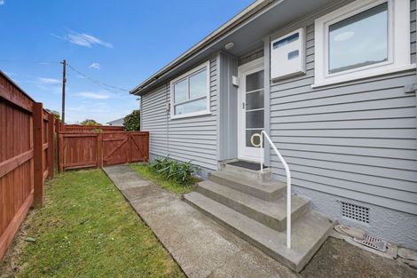 Photo of property in 31 Trafalgar Street, Westown, New Plymouth, 4310