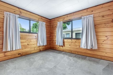 Photo of property in 5b Streamdale Place, Ngongotaha, Rotorua, 3010