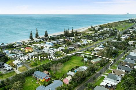 Photo of property in 15 Ian Place, Waihi Beach, 3611