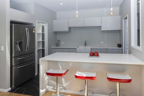 Photo of property in 5 Bargrove Close, Halswell, Christchurch, 8025