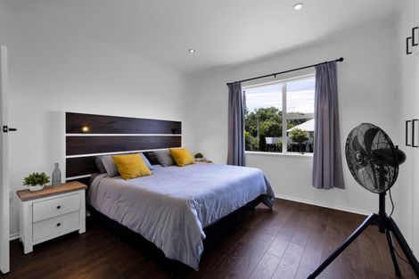 Photo of property in 13 Collins Street, Hawera, 4610