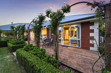 Photo of property in 19 Brahman Close, Prebbleton, 7604