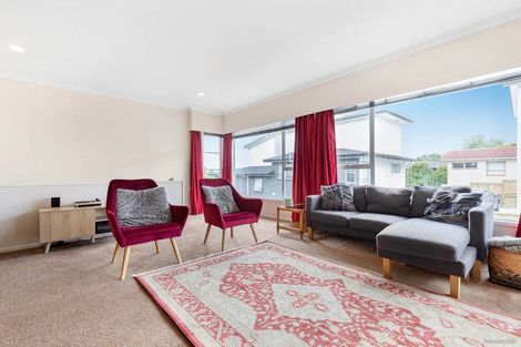Photo of property in 108 Sunset Road, Unsworth Heights, Auckland, 0632