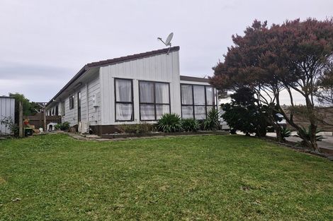 Photo of property in 4 Banksia Place, Goodwood Heights, Auckland, 2105