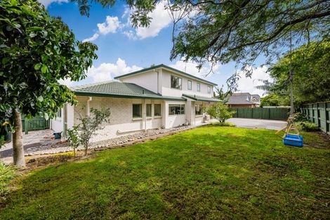 Photo of property in 16 Cumbrian Place, Conifer Grove, Takanini, 2112