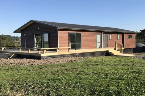 Photo of property in 62 Gervin Road, Wainui, Silverdale, 0992