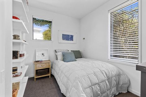 Photo of property in 68 Ludlam Street, Seatoun, Wellington, 6022