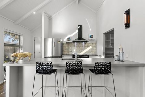 Photo of property in 76 Huka Heights Drive, Rangatira Park, Taupo, 3330