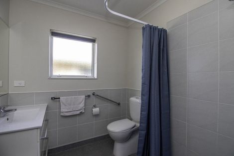 Photo of property in 24 Ohinemuri Place, Paeroa, 3600