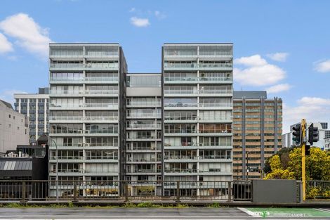 Photo of property in Montreaux Apartments, 3g/164 The Terrace, Wellington Central, Wellington, 6011