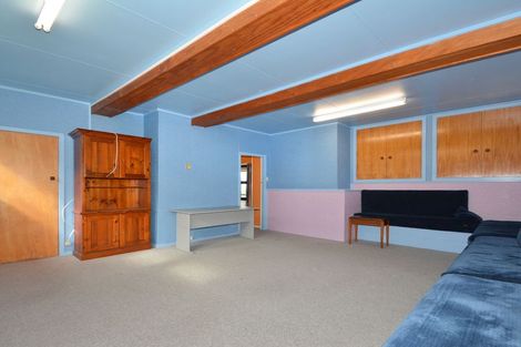 Photo of property in 8 Hanlon Street, Halfway Bush, Dunedin, 9010