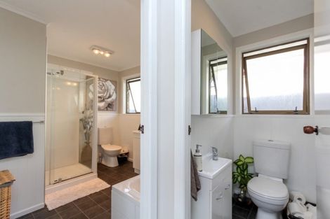 Photo of property in 14 Bronte Place, Whalers Gate, New Plymouth, 4310