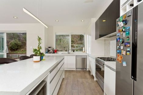 Photo of property in 61 Madison Terrace, Silverdale, 0932