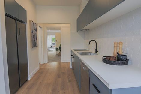 Photo of property in 80 Somerfield Street, Somerfield, Christchurch, 8024