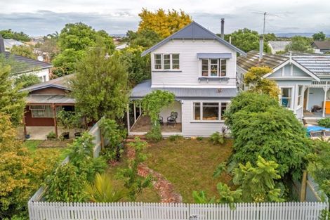 Photo of property in 436 Aberdeen Road, Gisborne, 4010