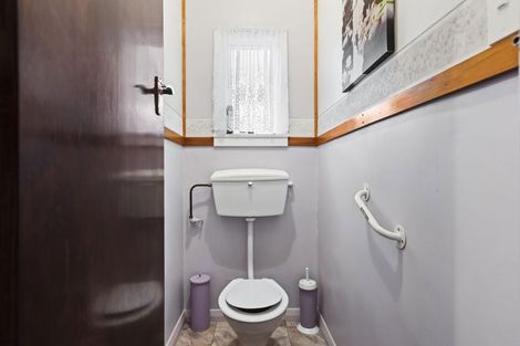 Photo of property in 15 Walsh Road, Westown, New Plymouth, 4310