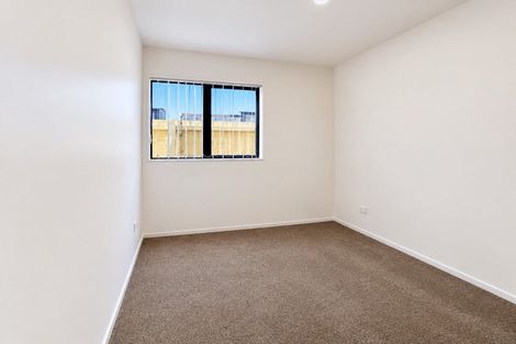 Photo of property in 32 Black Beech Crescent, Takanini, 2110