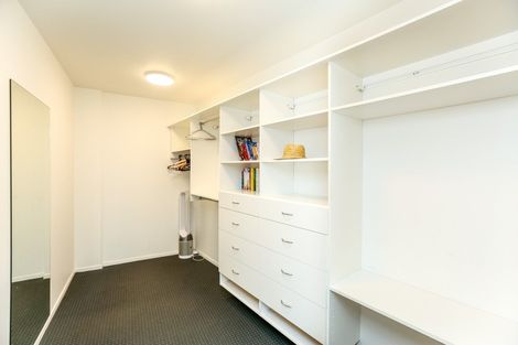 Photo of property in 147a Molesworth Street, New Plymouth, 4312