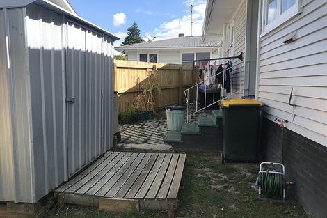 Photo of property in 42 Lingfield Street, Glenfield, Auckland, 0629