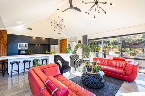 Photo of property in 10 Pike Place, Ferndale, New Plymouth, 4310