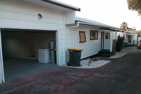 Photo of property in 2/668 Whangaparaoa Road, Stanmore Bay, Whangaparaoa, 0932