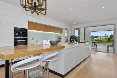 Photo of property in 33 Roy Hilton Drive, Flagstaff, Hamilton, 3210