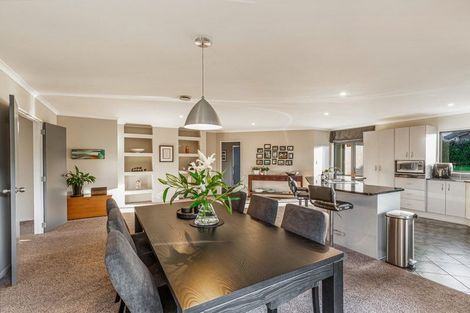 Photo of property in 87 Te Wharau Drive, Greenhithe, Auckland, 0632