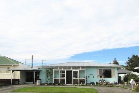 Photo of property in 1 Read Crescent, Clive, 4102