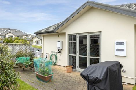 Photo of property in 31 Lakeridge Close, Rangatira Park, Taupo, 3330