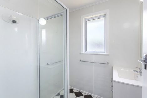 Photo of property in 39 Wavell Crescent, Lansdowne, Masterton, 5810