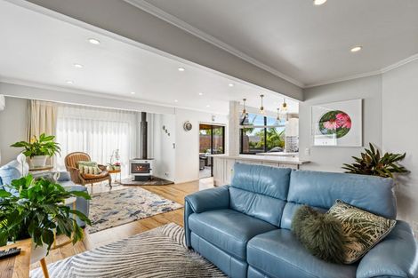 Photo of property in 18 Wiseley Road, Hobsonville, Auckland, 0618