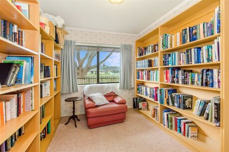 Photo of property in 31 The Drive, Paraparaumu Beach, Paraparaumu, 5032