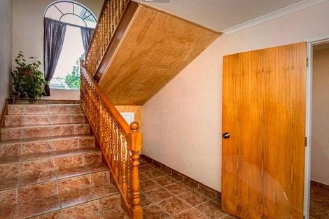 Photo of property in 36 Eruini Street, Waikanae Beach, Waikanae, 5036