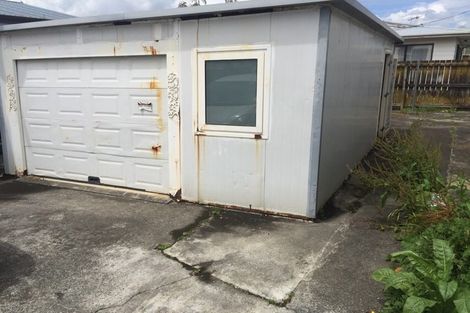 Photo of property in 1/144 Shifnal Drive, Randwick Park, Auckland, 2105