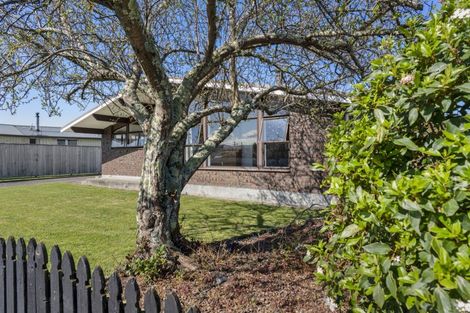 Photo of property in 3 Deller Drive, Carterton, 5713