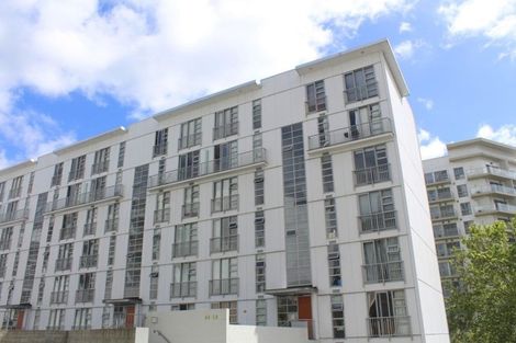 Photo of property in Q-central 44-58 Apartments, 2a/46 Liverpool Street, Auckland Central, Auckland, 1010