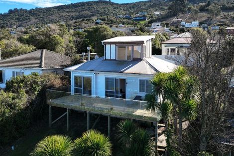 Photo of property in 305 Ravensbourne Road, Ravensbourne, Dunedin, 9022